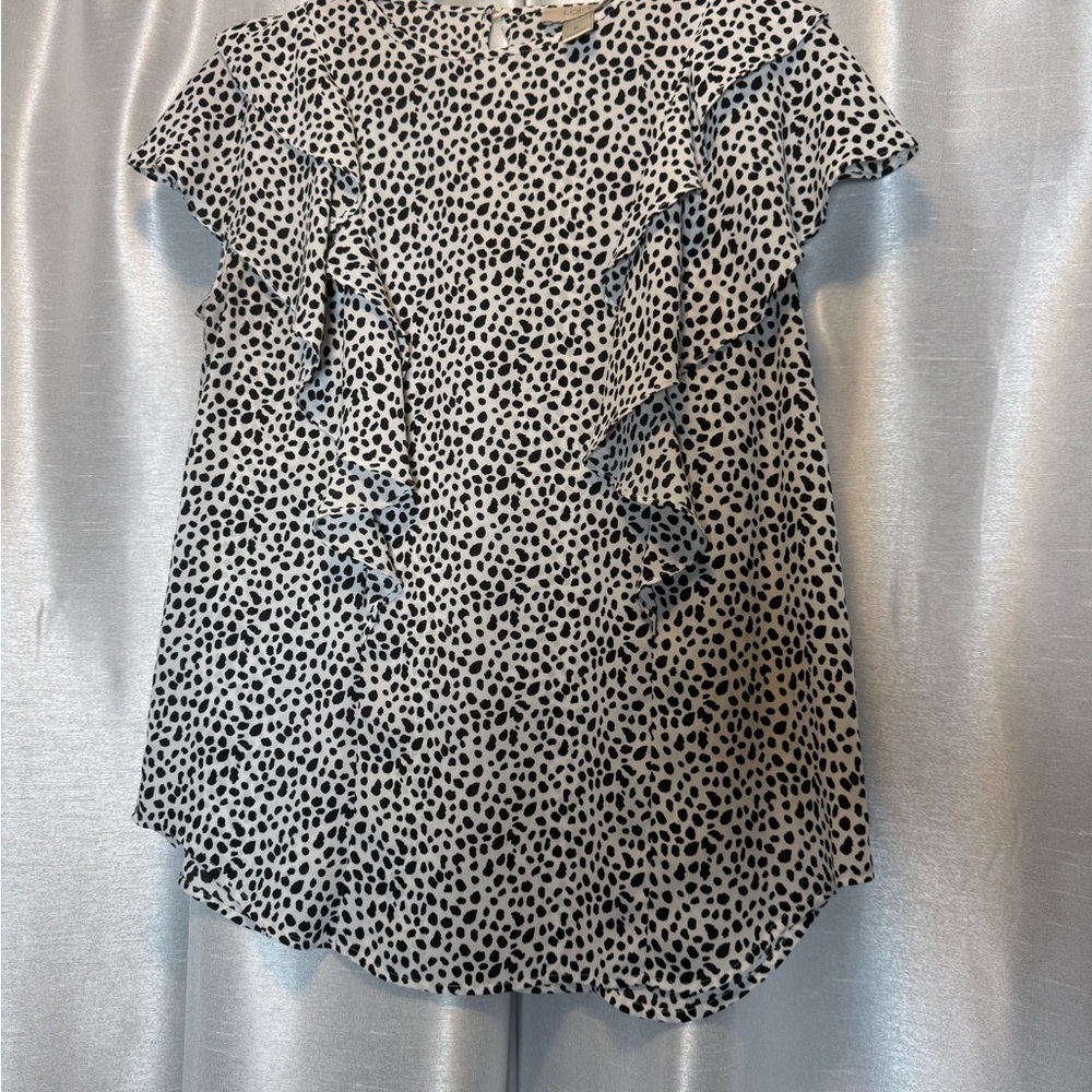 LOFT Outlet Dalmatian Print Ruffle Top Short Sleeve Shirt Women Medium